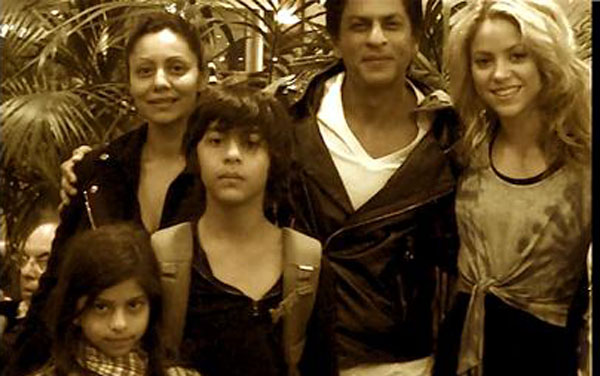 When Shah Rukh met Shakira: "have never been more excited to meet a rockstar. the wife & daughter adore her...so do the father & son," he said on his Twitter page. (SUPPLIED)