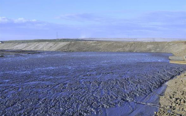 The Shell Muskeg River Mine demonstration tailings pond in northern, Alberta in seen in this undated handout photo. Shell Canada announced a new commercial size oil sands tailings project for the Canadian oil sands industry at their headquarters in Calgary. (REUTERS)