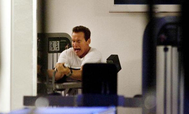 California Governor Arnold Schwarzenegger works out at a local fitness center in central Copenhagen. (REUTERS)