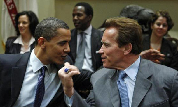 President Barack Obama (L) meets with California Governor Arnold Schwarzenegger at the White House in Washington. (REUTERS)