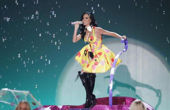 Celebrity style: Katy Perry - Emirates24|7
