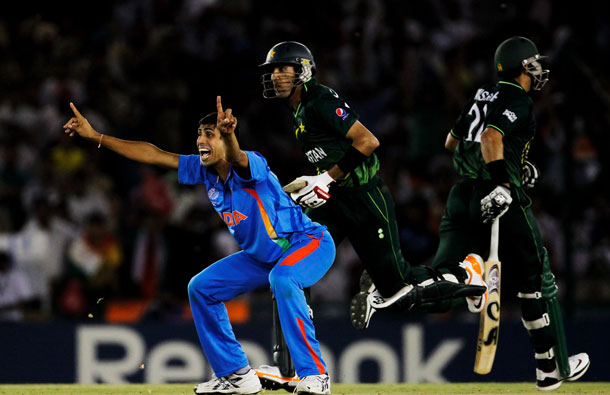 Ashish Nehra of India appeals successfully for the wicket of Umar Gul of Pakistan during the 2011 ICC World Cup second Semi-Final between India and Pakistan at Punjab Cricket Association (PCA) Stadium on March 30, 2011 in Mohali, India. (GETTY/GALLO)