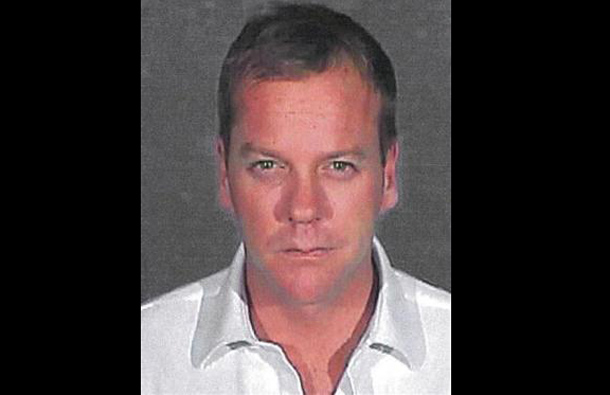 Actor Kiefer Sutherland is pictured in this police booking photograph released by the Glendale California Police Department December 5, 2007. (REUTERS)