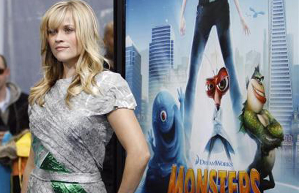 Actress Reese Witherspoon, who gives voice to Ginormica in the movie, poses at the premiere of "Monsters vs. Aliens" at the Gibson amphitheatre in Universal City, California March 22, 2009. (REUTERS)