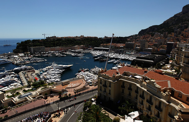 Lewis Hamilton of Great Britain and McLaren drives during qualifying for the Monaco Formula One Grand Prix at the Monte Carlo Circuit in Monte Carlo, Monaco. (GETTY/GALLO)