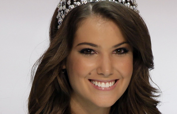 New-elected Miss World Hungary 2011, 19-year-old student Linda Szunai, poses with her victory crown in Budapest. (AFP)