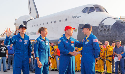 nasa space shuttle program ends