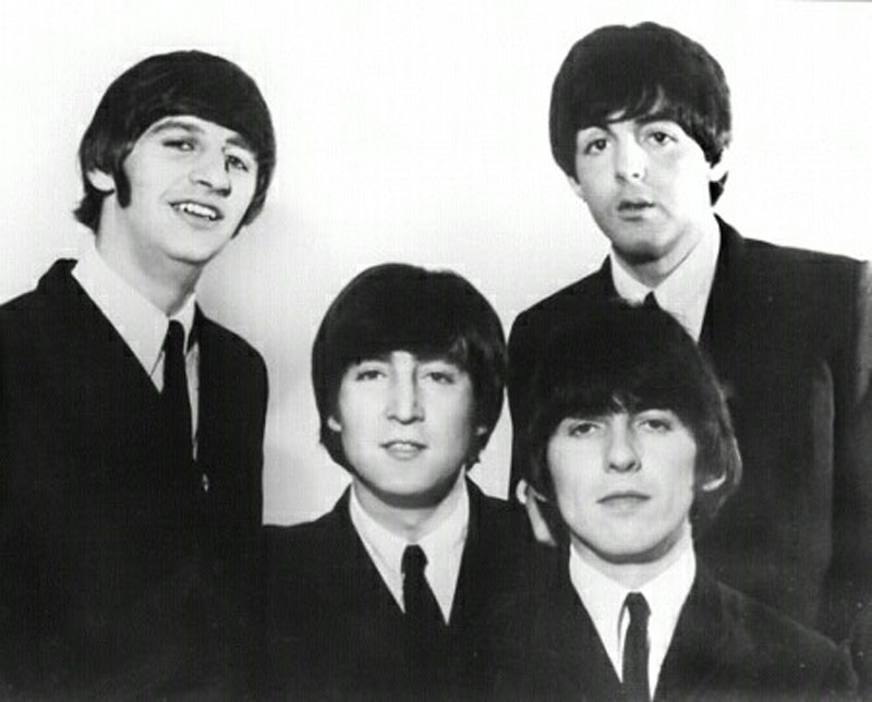 London theatre seeks Beatles lookalikes - Offbeat - Emirates24|7