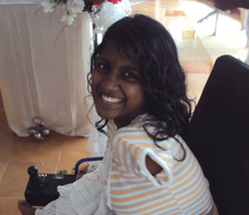 Sri Lankan Dulanjali Ariyatilleka, born without arms, scored 6 As in her 10th grade exams.