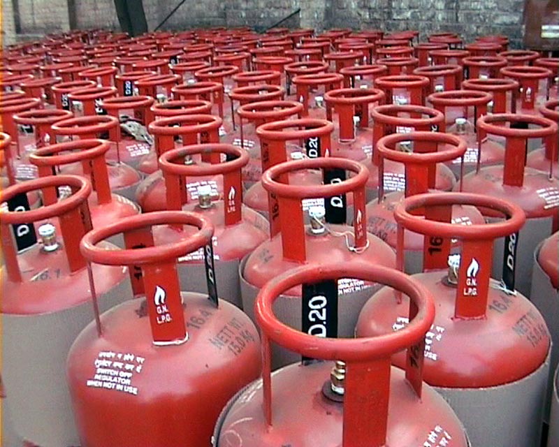 Cooking Gas Cylinder Prices Cut By Emarat Emirates24 7