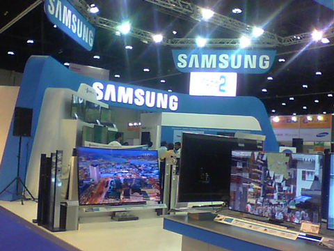 Samsung at the Abu Dhabi show. (Supplied)