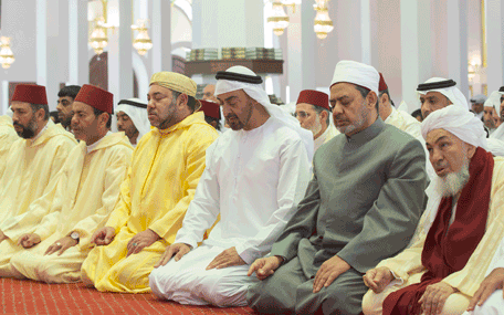 Sheikh Mohamed bin Zayed Al Nahyan and HM King Mohammed VI of Morocco attend Friday prayer at the Sheikh Sultan bin Zayed Mosque. (Wam)