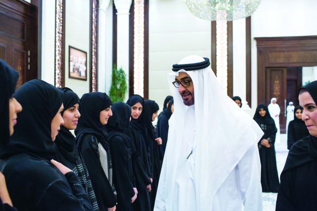 Gen. Mohamed received a group of Grade 12 top-scoring students at Al Bateen Palace. (Al Bayan)