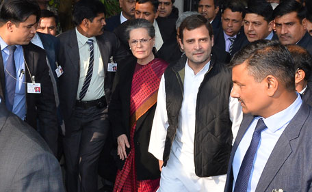 India court bails Sonia, Rahul Gandhi - News - Region - Emirates24|7