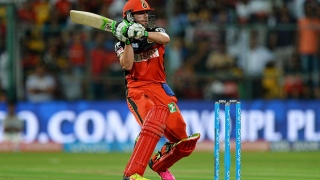 Photo: IPL Playoffs Gujarat v Bangalore: AB de Villiers tames Lions