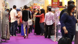 Photo: Dubai Ramadan night markets: Best deals on offer [video]