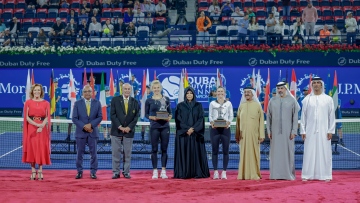 Photo: Latifa bint Mohammed presents trophies to winners of the 24th Dubai Duty Free Tennis Championships