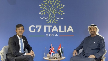 Photo: UAE President meets UK Prime Minister on sidelines of G7 Summit