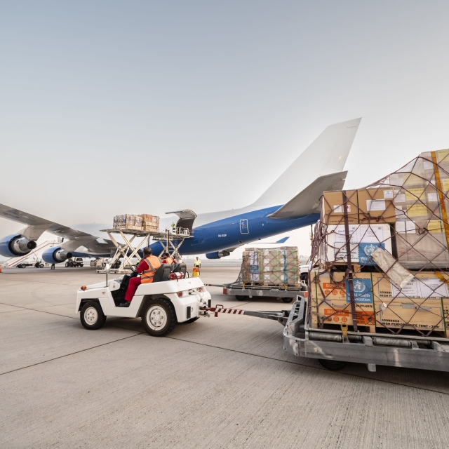 Photo: Dubai Humanitarian airlifts 71.6 MT of critical medical supplies to Gaza