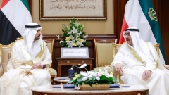 Photo: Emir of Kuwait receives Hamdan bin Mohammed and high-level UAE delegation accompanying him