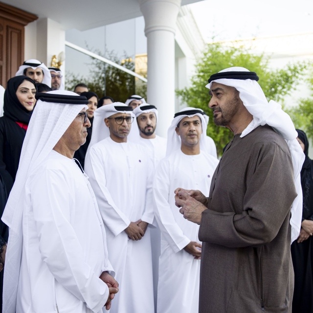 Photo: UAE President reviews Emirati Family Growth Programme during meeting with Department of Community Development