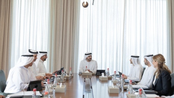 Photo: Maktoum bin Mohammed chairs Dubai Real Estate Corporation Board meeting and approves 2025 budget