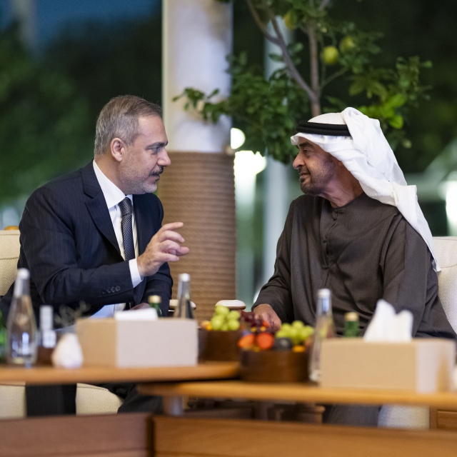 Photo: UAE President and Turkish Foreign Minister discuss bilateral relations and regional developments