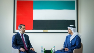 Photo: Abdullah bin Zayed receives Minister of Foreign Affairs in Syrian Transitional Government