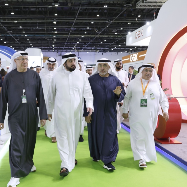 Photo: Ahmed bin Mohammed inaugurates 30th edition of DUPHAT