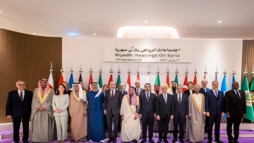 Photo: Abdullah bin Zayed participates in Arab Ministerial Meetings on Syria in Riyadh