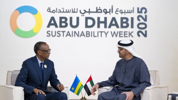 Photo: UAE President meets with heads of delegations participating in Abu Dhabi Sustainability Week