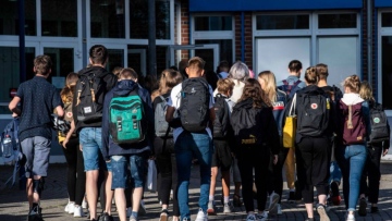 Photo: German School Implements €5 Fine for Late Students