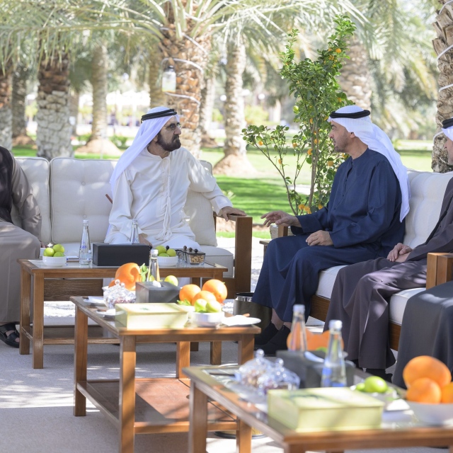 Photo: UAE President, Mohammed bin Rashid discuss national affairs