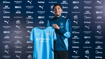 Photo: Manchester City Signs Egyptian Star Omar Marmoush from Eintracht Frankfurt