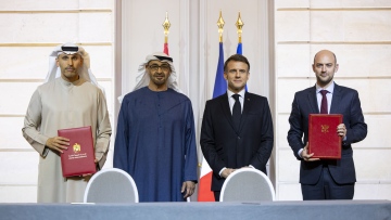 Photo: UAE, French Presidents discuss bilateral ties in Paris, witness signing of UAE-France Framework for Cooperation in Artificial Intelligence