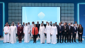 Photo: Mohammed bin Rashid meets with Arab finance ministers participating in Arab Fiscal Forum