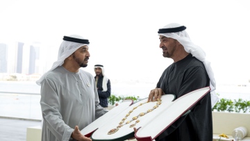 Photo: UAE President confers ‘Order of the Mother of the Nation’ on Hamdan bin Zayed; honours winners of 7th Edition of Sheikha Fatima Programme for Excellence & Community Intelligence