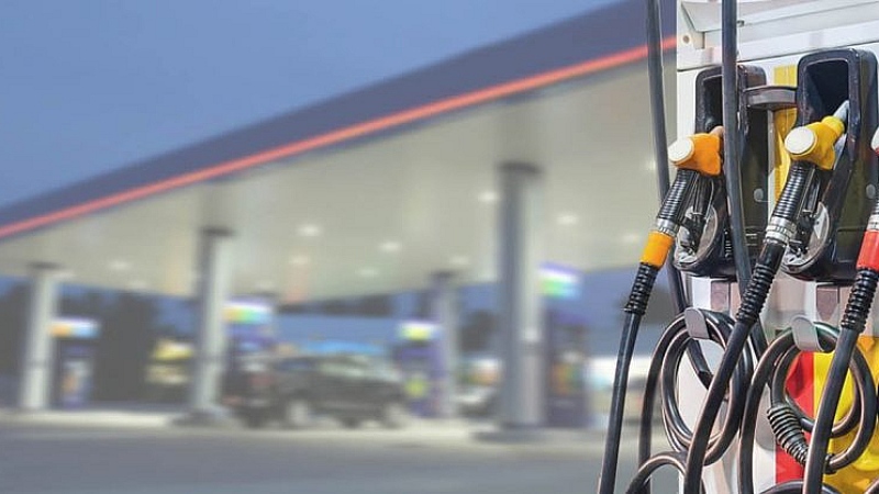 Photo: UAE Announces Fuel Prices for March 2025