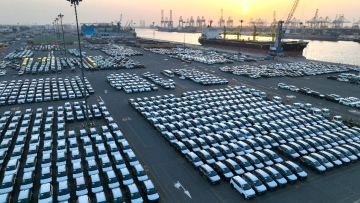 Photo: DP World sets automotive record in UAE, handling over 1 million vehicles in 2024